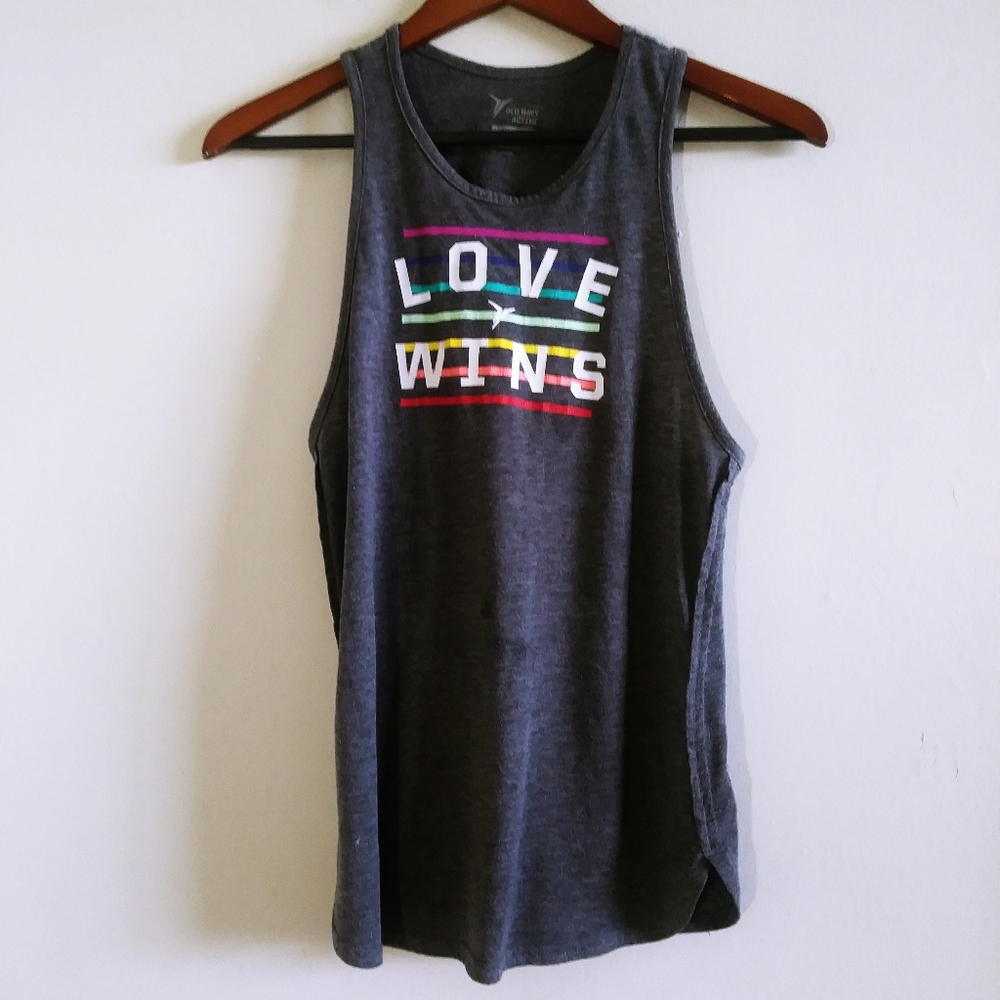 Old Navy Woman Gray Pride Love Wins Tank Top Small